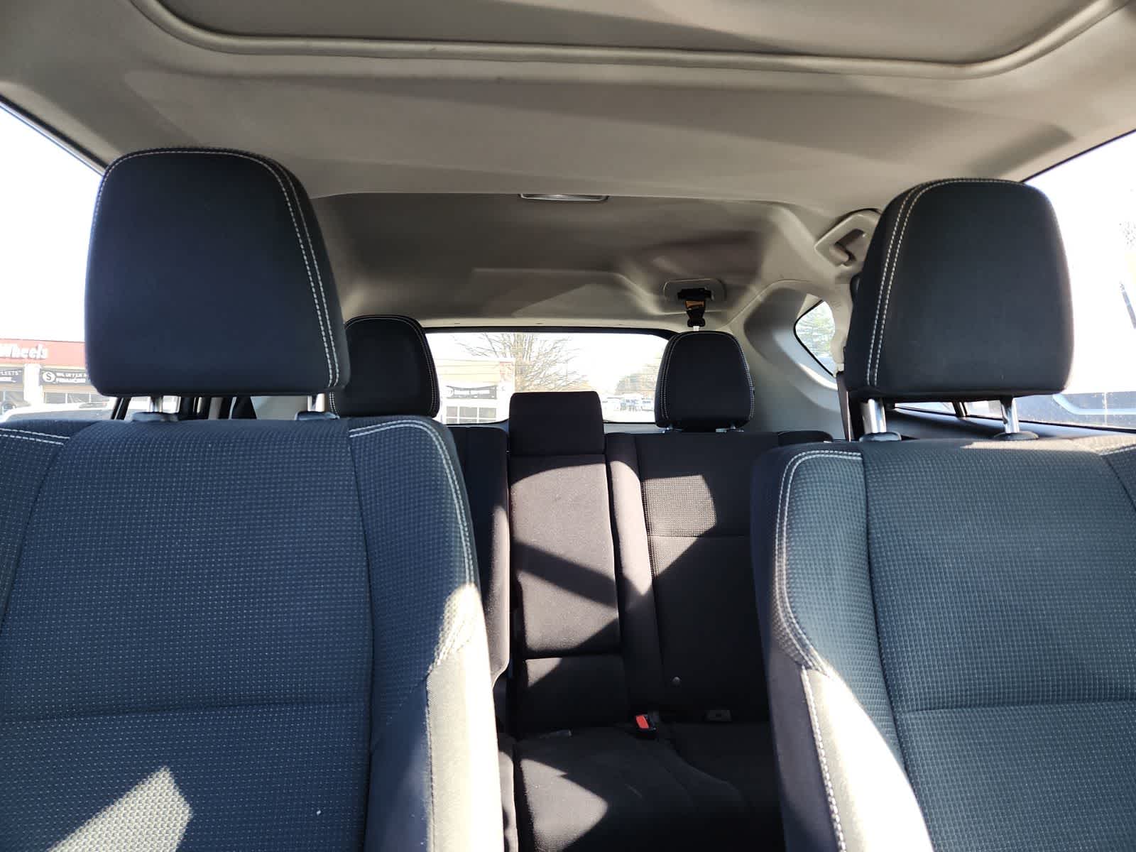 Thumbnail: 2017 Toyota RAV4 - 18