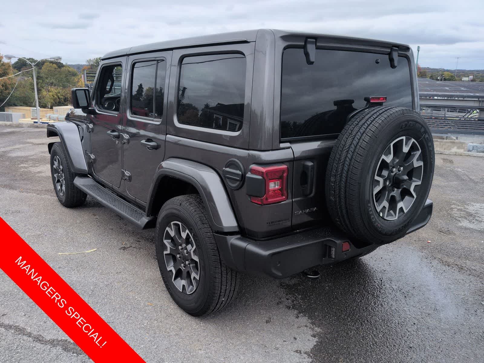 Thumbnail: 2026 Jeep Wrangler - 6