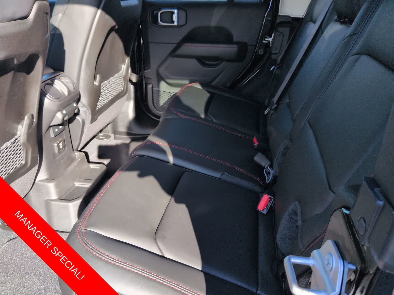 Thumbnail: 2026 Jeep Wrangler - 18