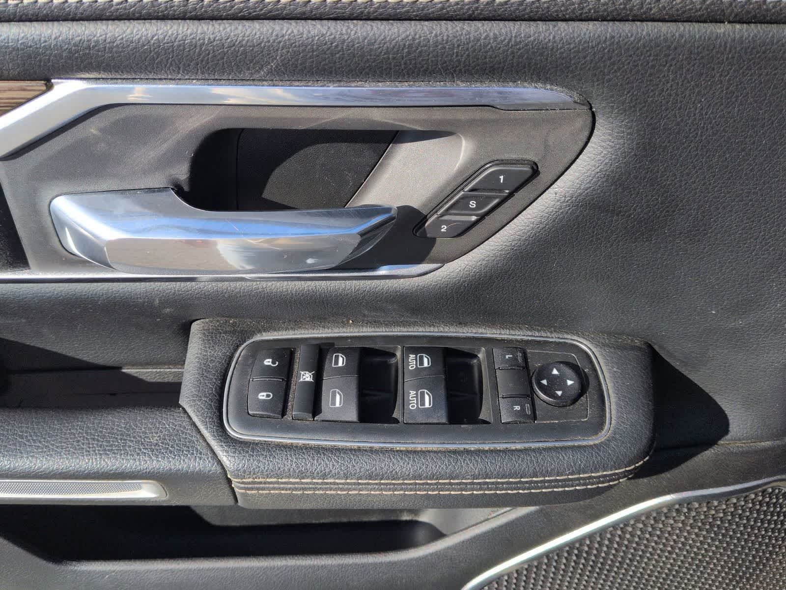 Thumbnail: 2019 RAM 1500 - 15