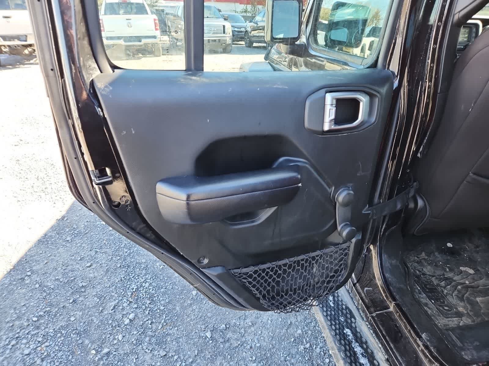 Thumbnail: 2018 Jeep Wrangler - 26