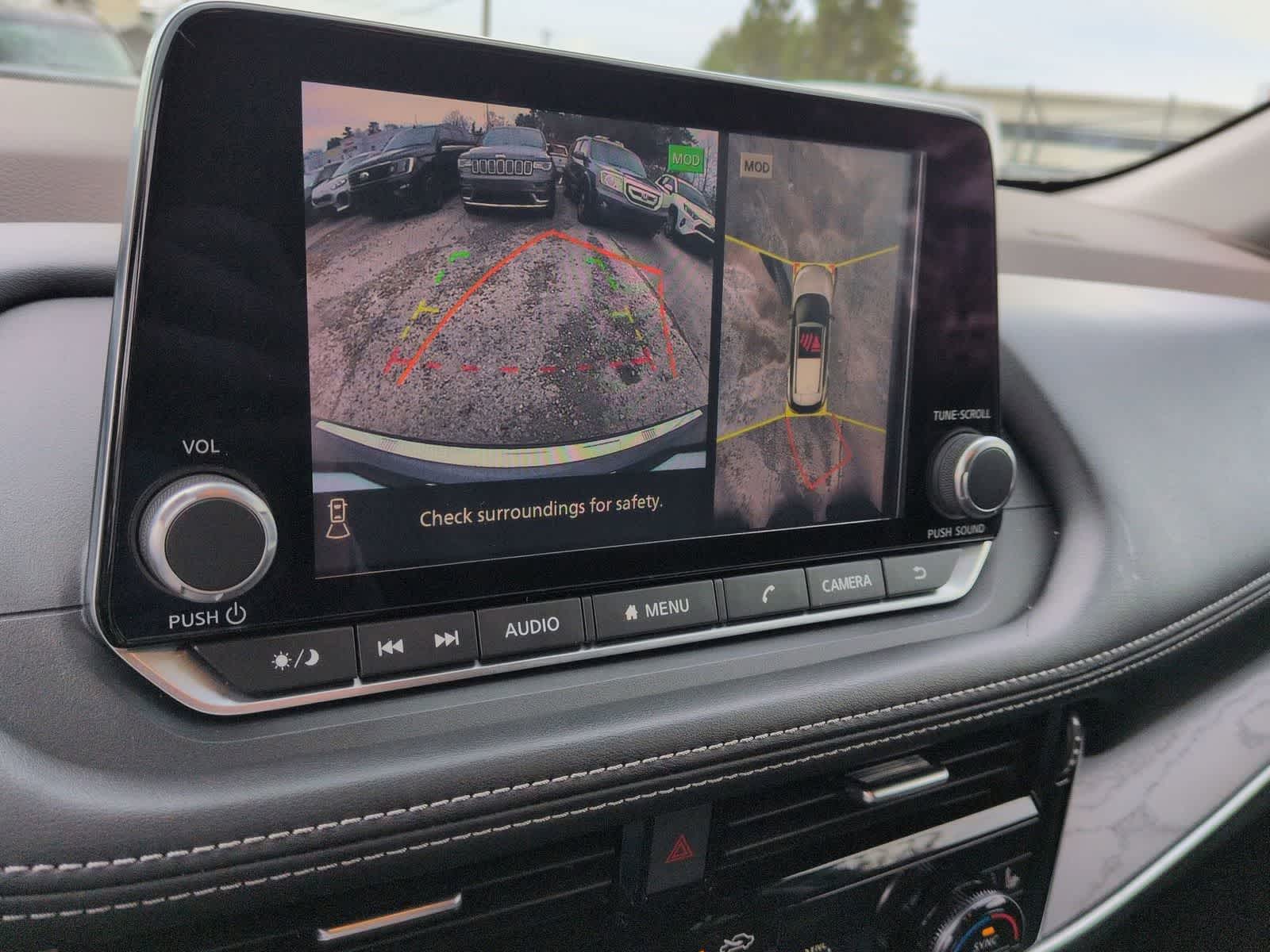 Thumbnail: 2021 Nissan Rogue - 28