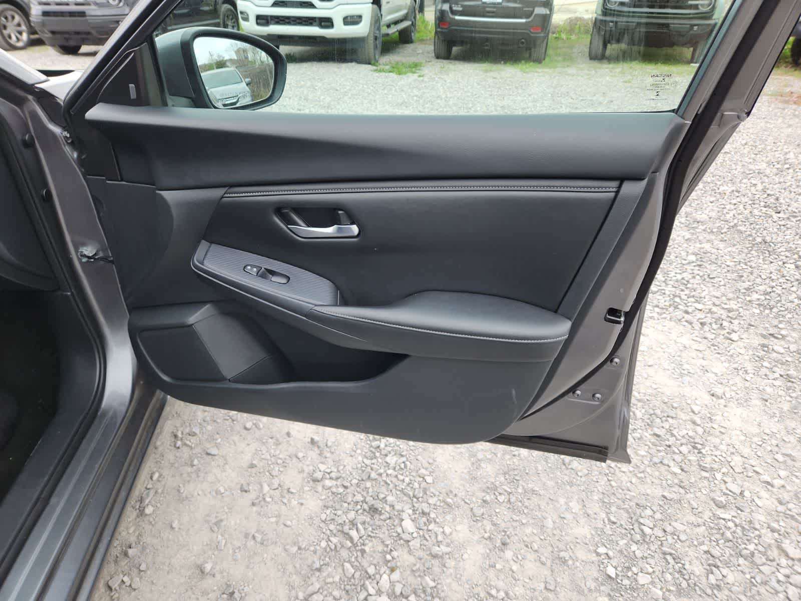 Thumbnail: 2024 Nissan Sentra - 22