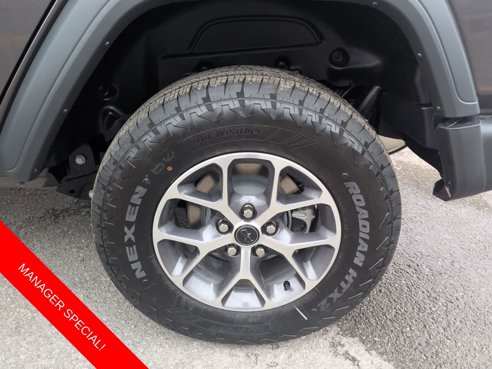 Thumbnail: 2026 Jeep Wrangler - 13