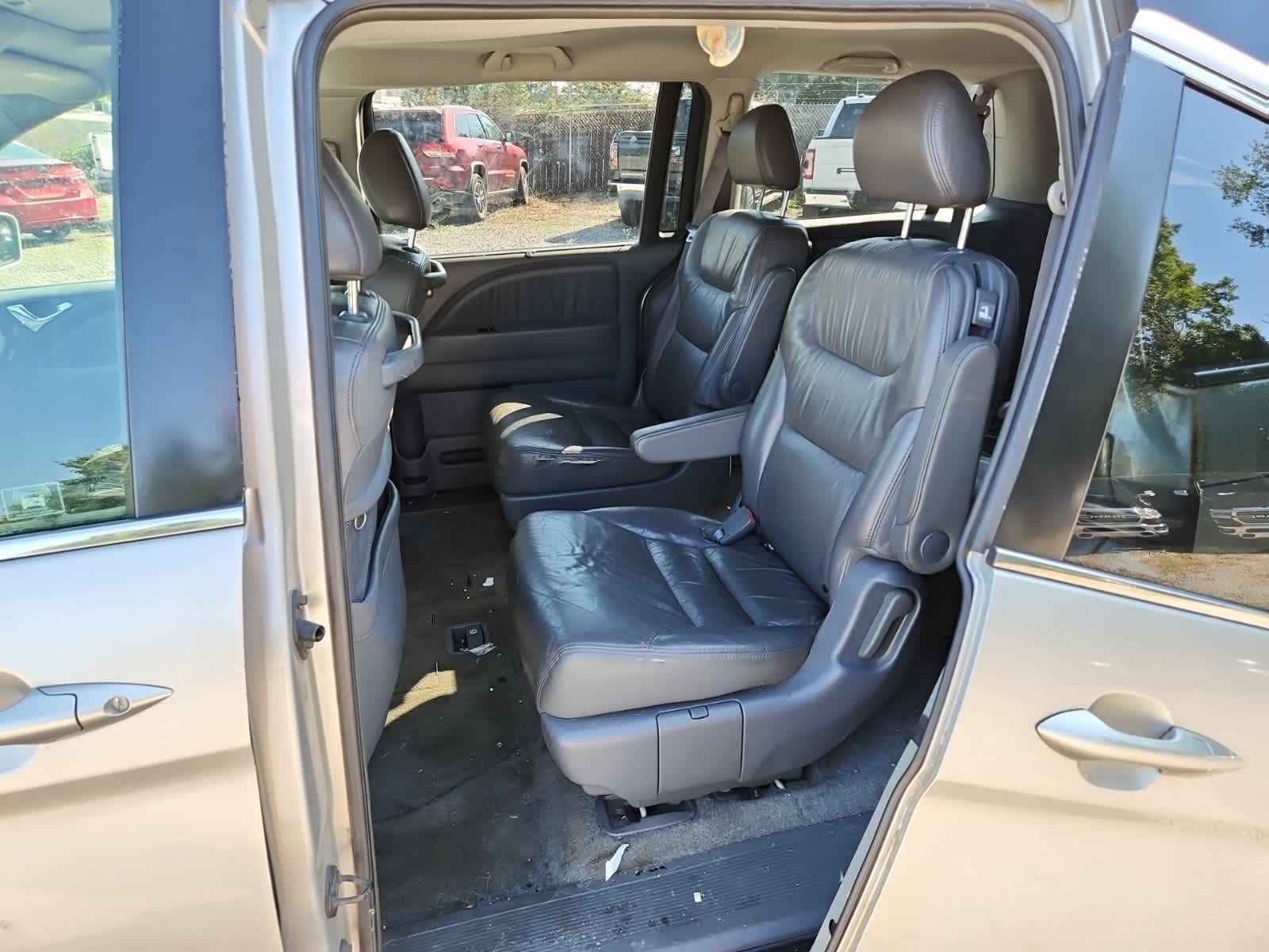 Thumbnail: 2005 Honda Odyssey - 25