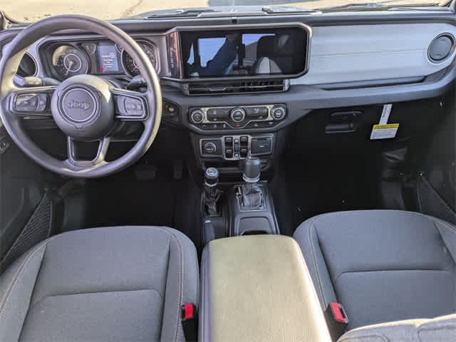 Thumbnail: 2025 Jeep Wrangler - 14