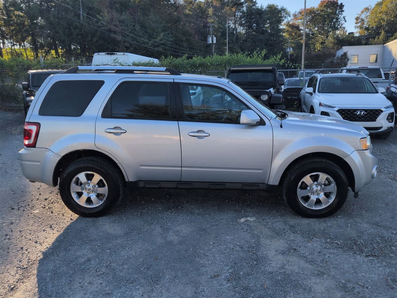 Thumbnail: 2012 Ford Escape - 9