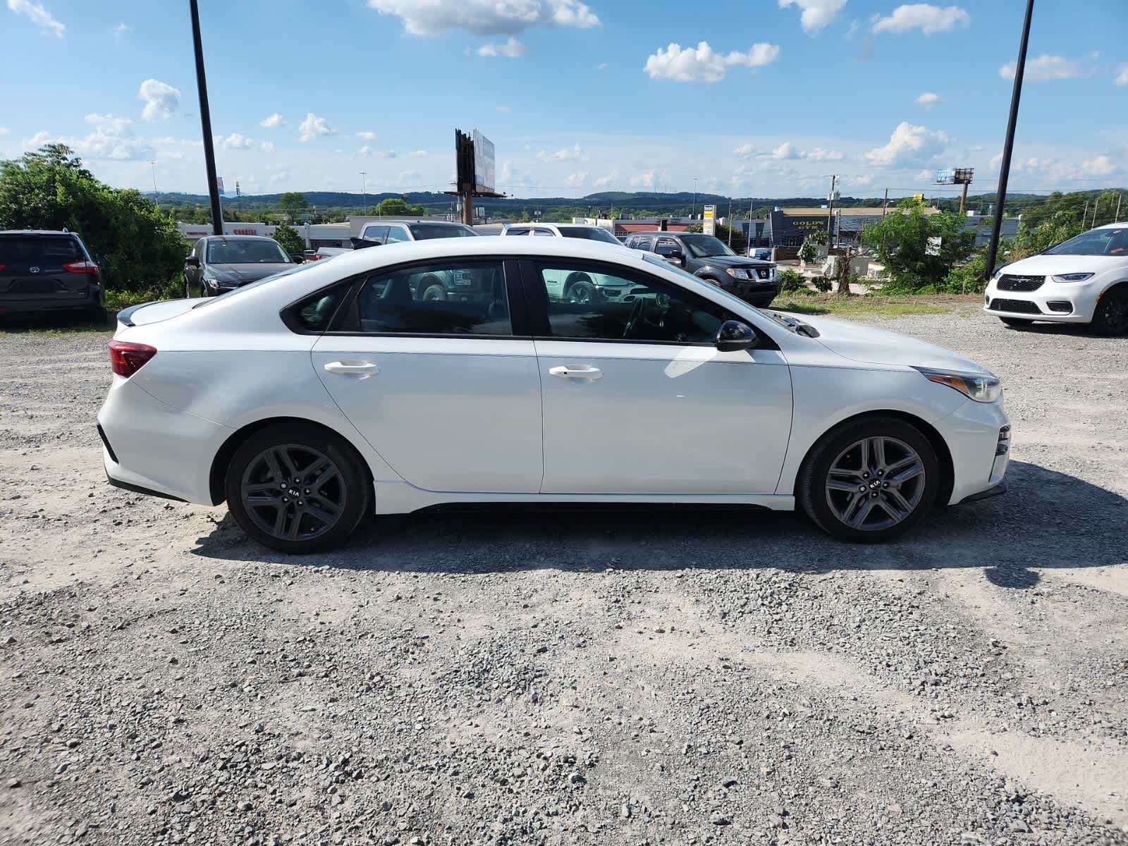 Thumbnail: 2021 Kia Forte - 6