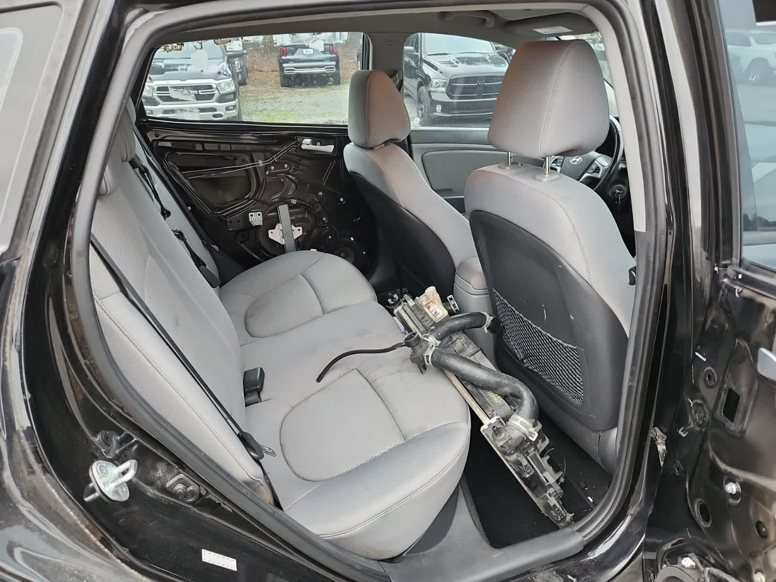 2016 Hyundai Accent Sport 23