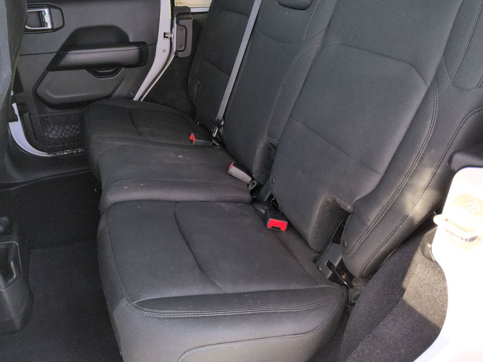 Thumbnail: 2018 Jeep Wrangler - 18