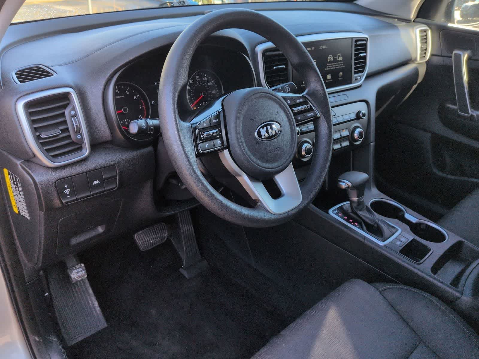 Thumbnail: 2022 Kia Sportage - 10