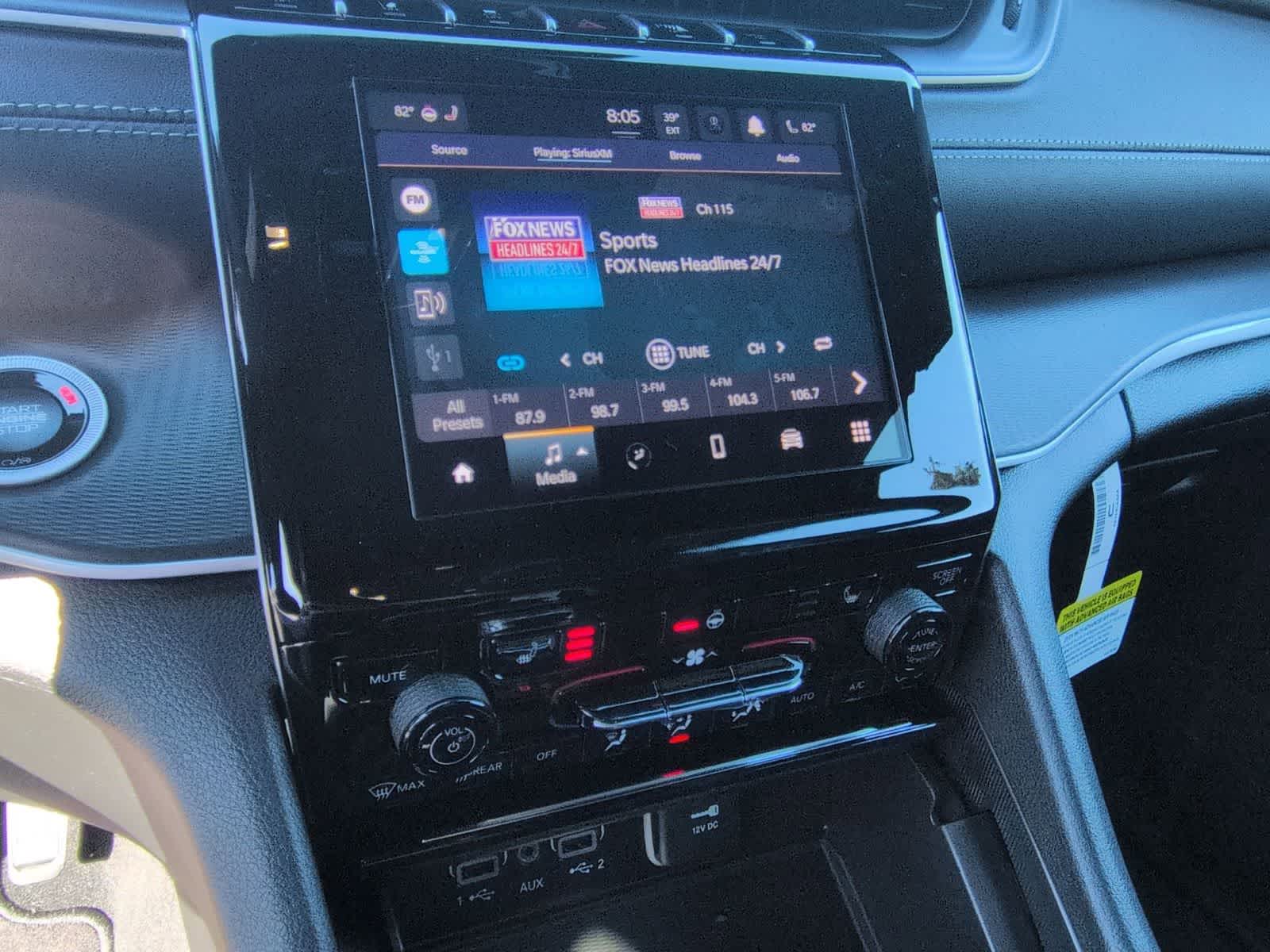 Thumbnail: 2025 Jeep Grand Cherokee - 26