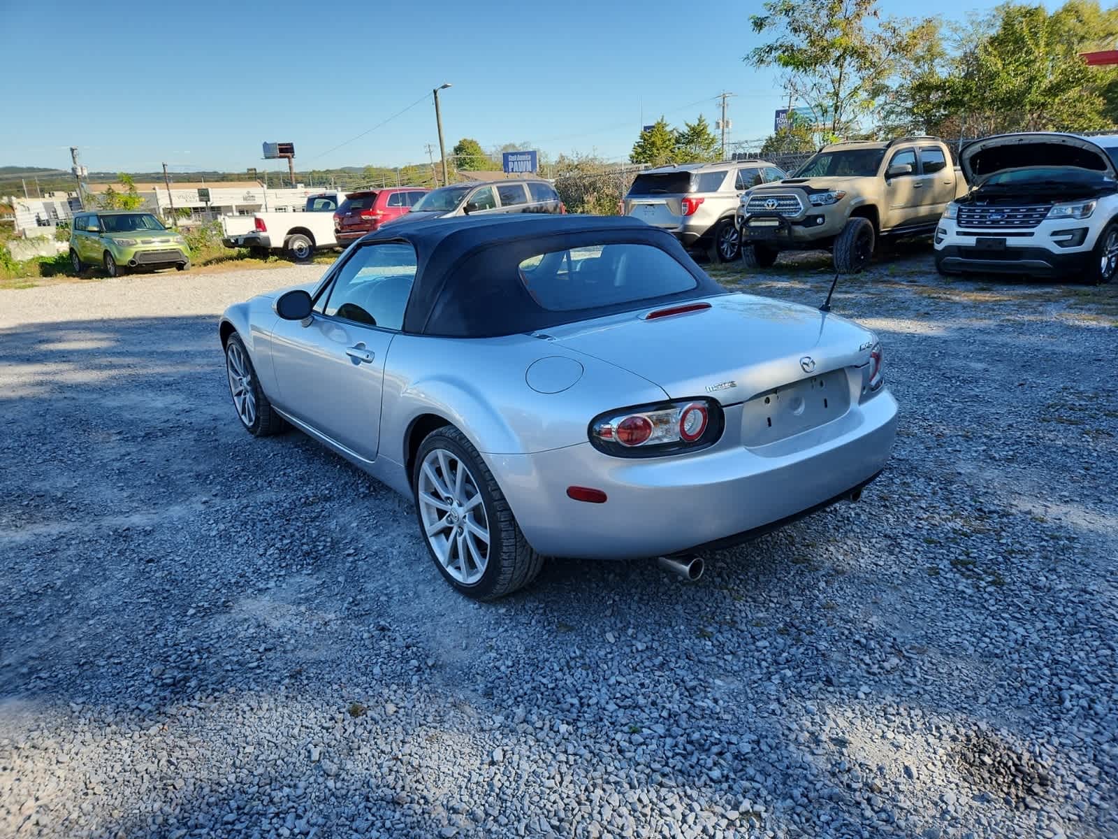 Thumbnail: 2006 Mazda MX-5 Miata - 3