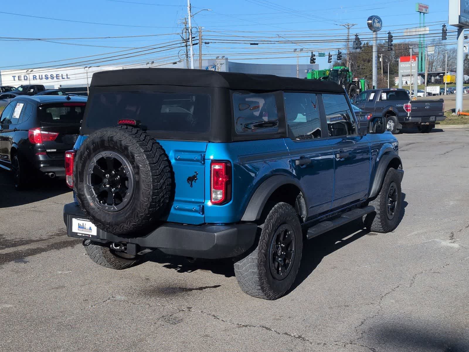 Thumbnail: 2022 Ford Bronco - 8