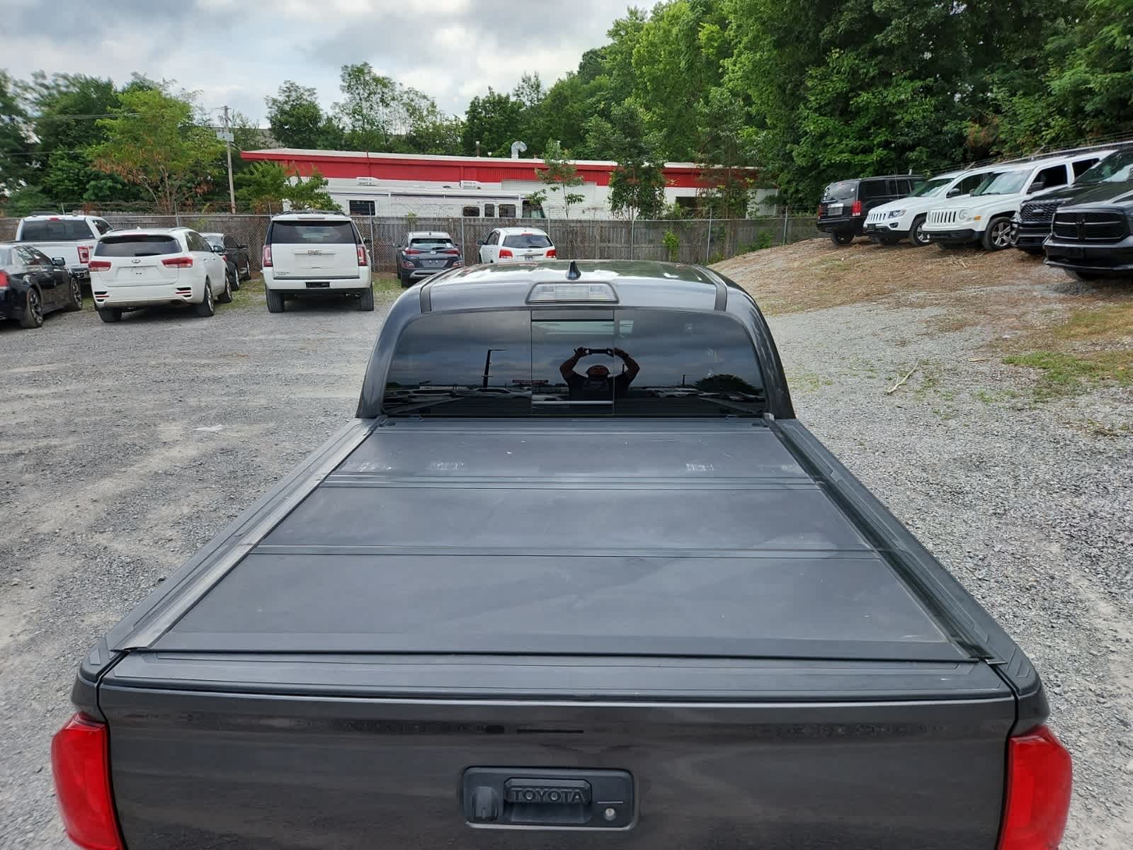 Thumbnail: 2017 Toyota Tacoma - 5