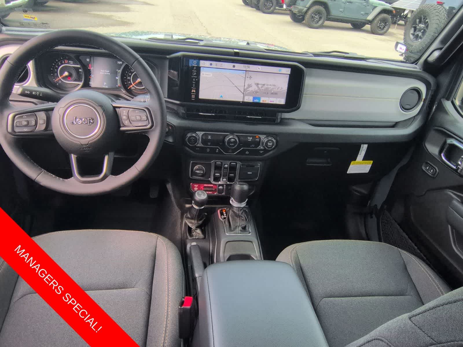 Thumbnail: 2025 Jeep Gladiator - 14