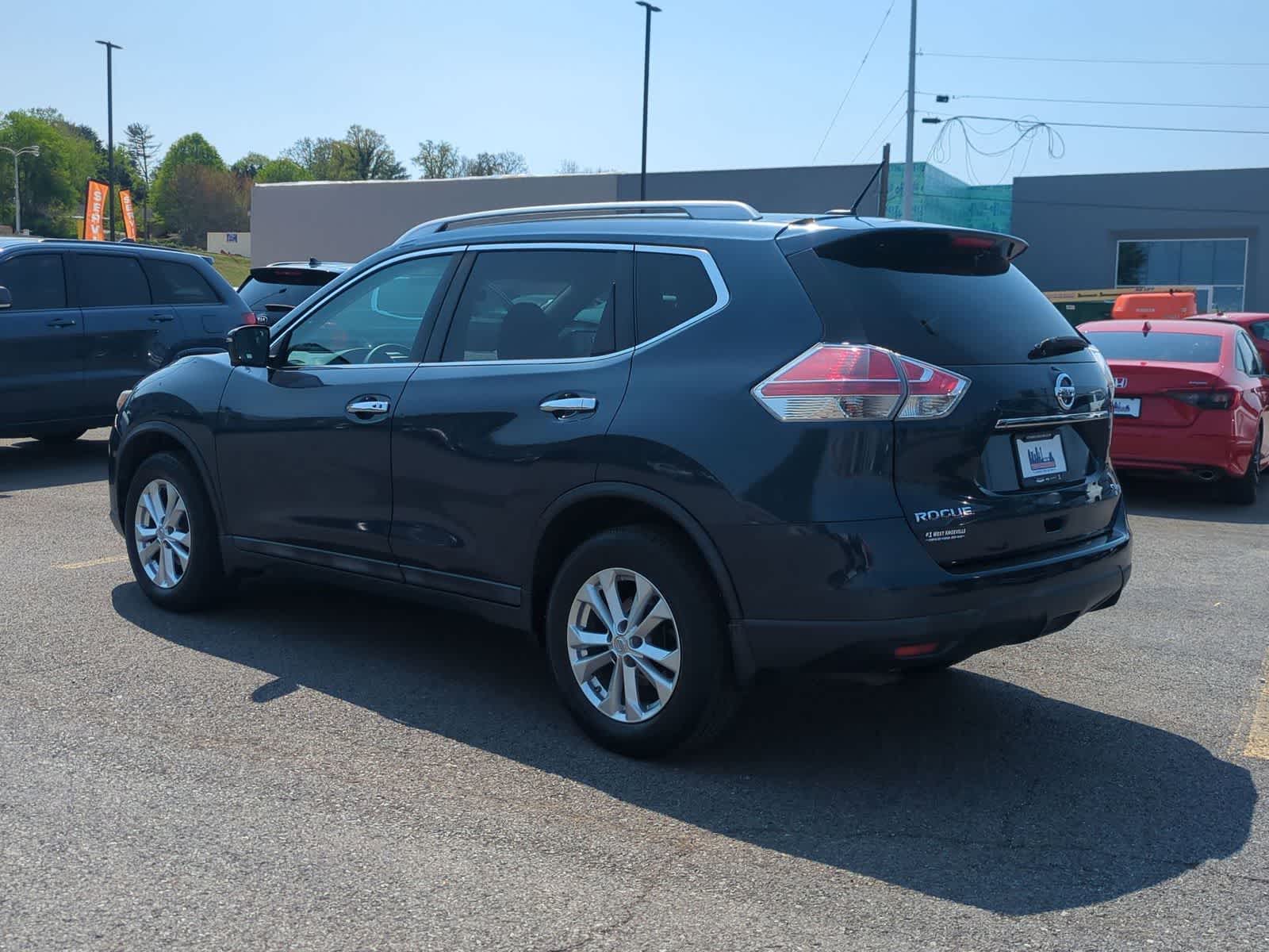 Thumbnail: 2016 Nissan Rogue - 6