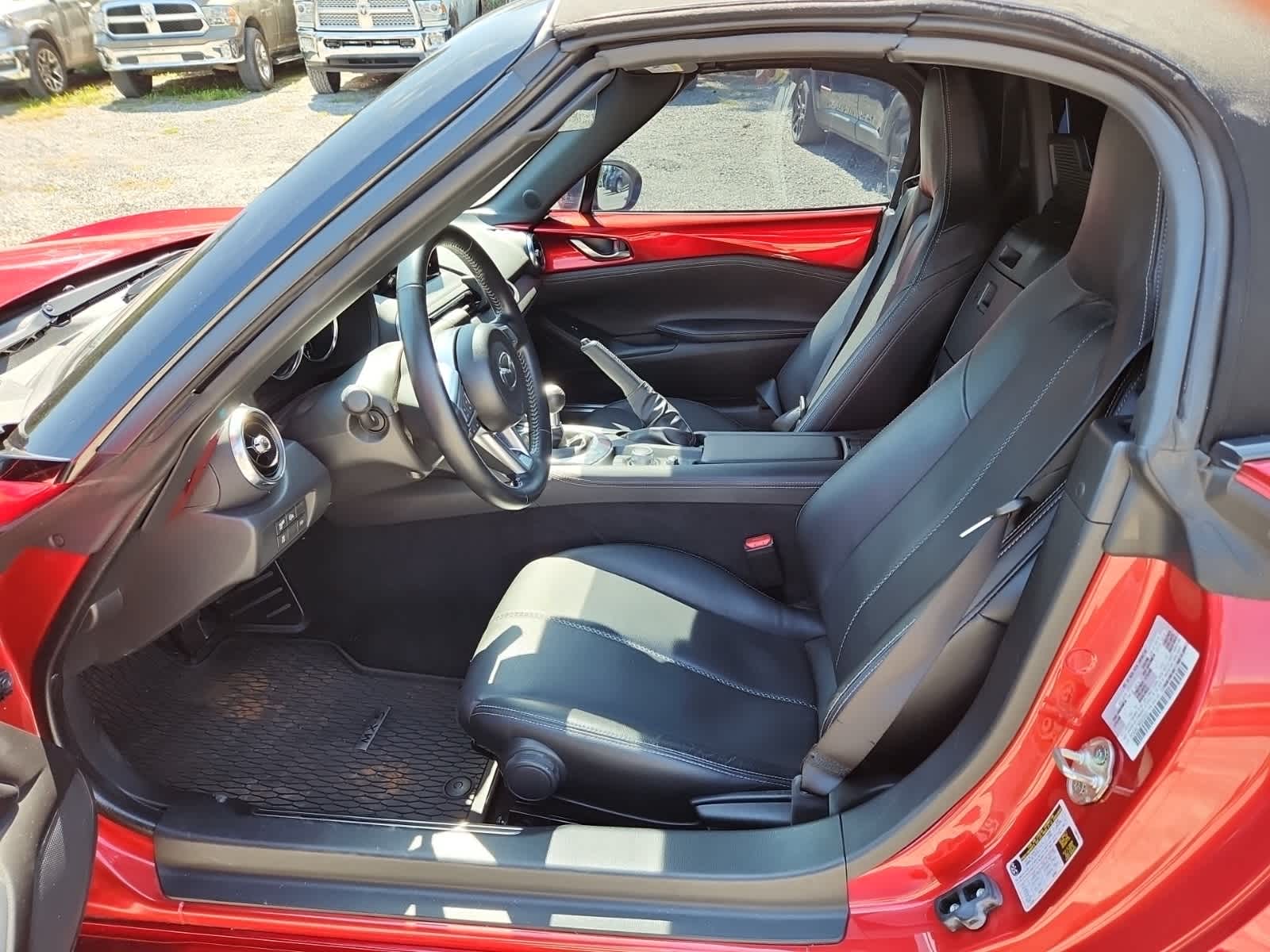 Thumbnail: 2024 Mazda MX-5 Miata - 16