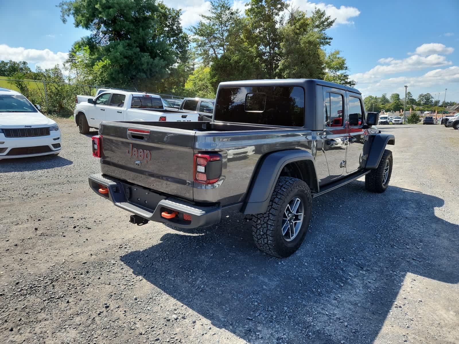Thumbnail: 2025 Jeep Gladiator - 5