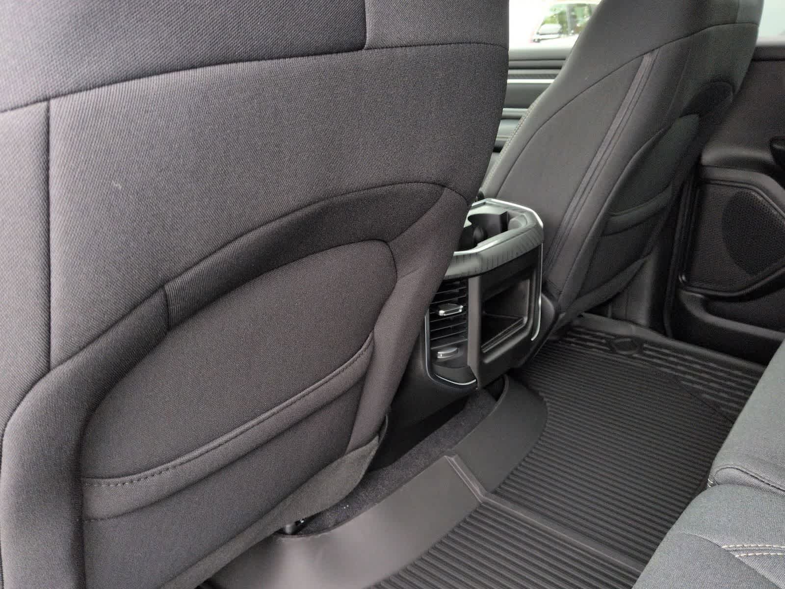 Thumbnail: 2026 RAM 1500 - 18