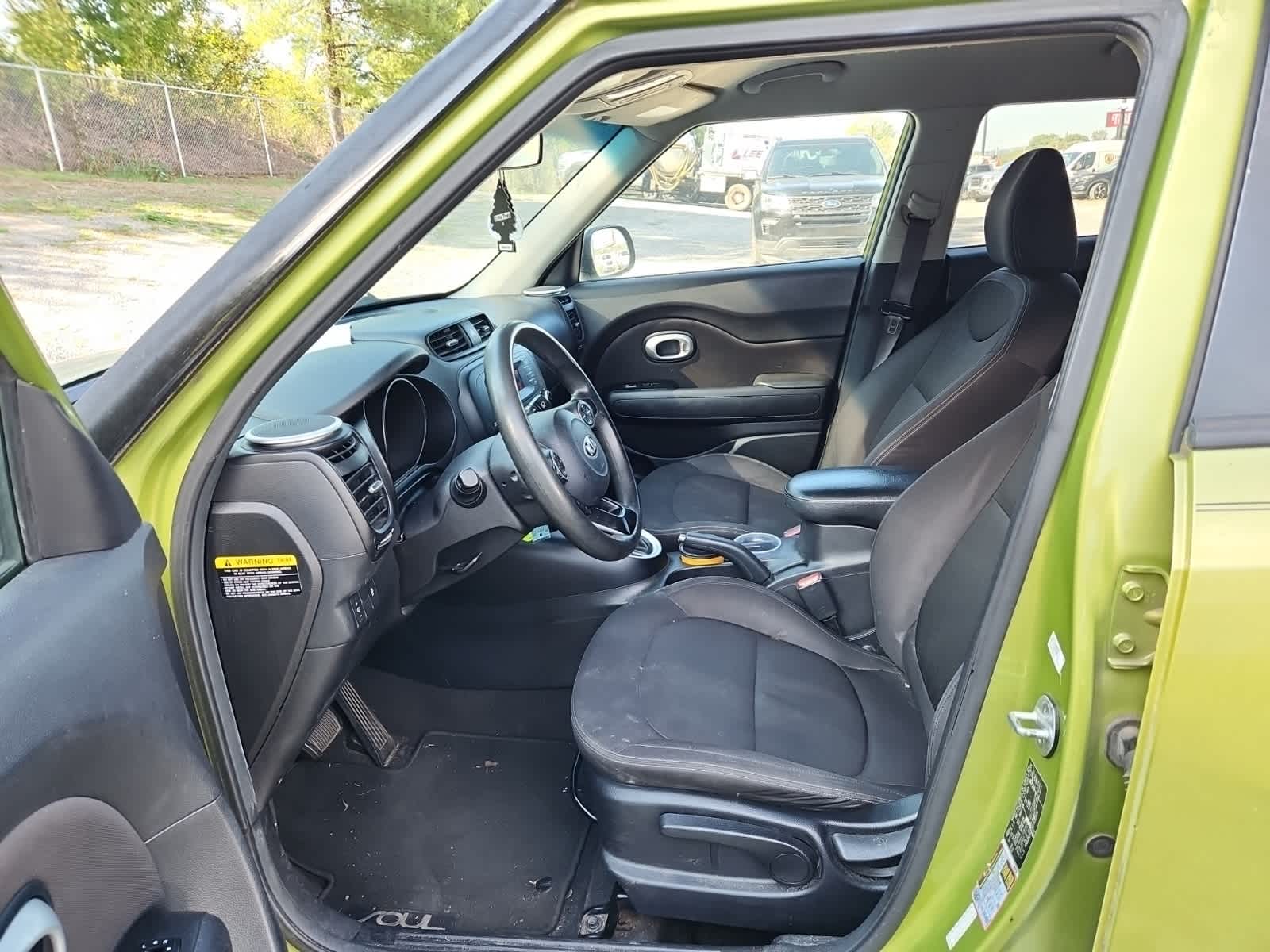 Thumbnail: 2016 Kia Soul - 15