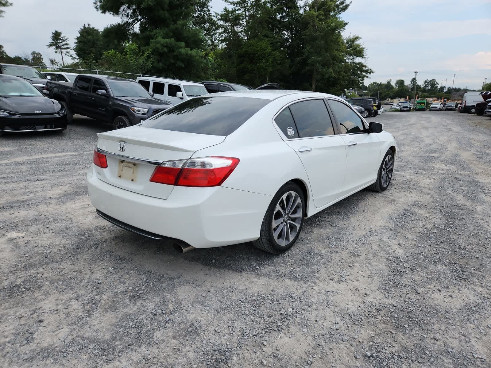 Thumbnail: 2015 Honda Accord - 5