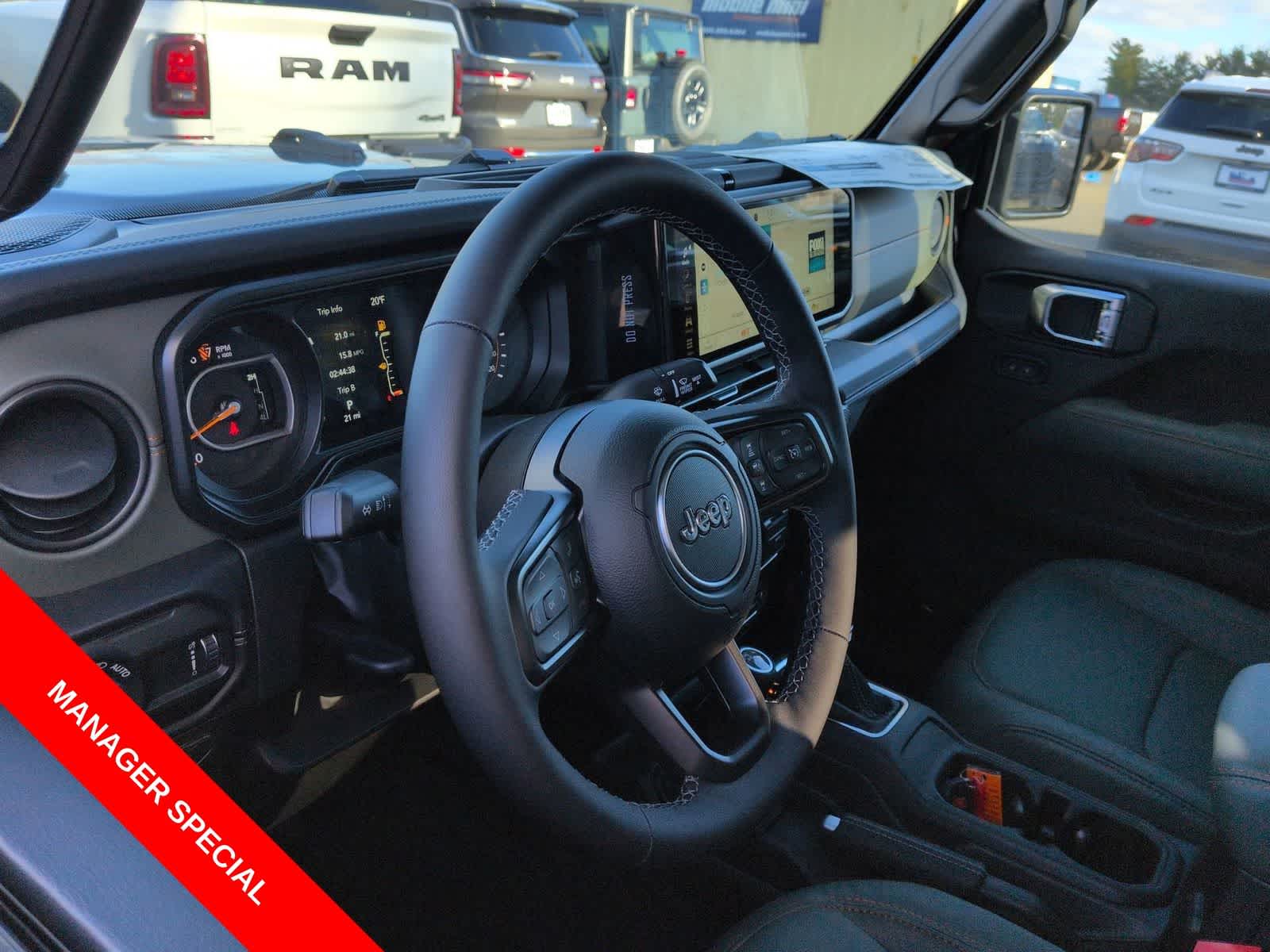 Thumbnail: 2026 Jeep Gladiator - 10
