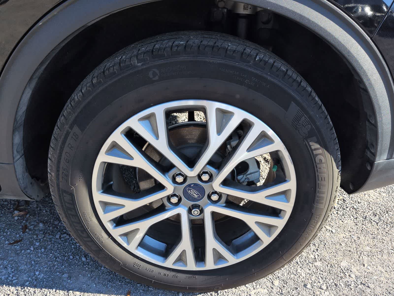 Thumbnail: 2022 Ford Escape - 5