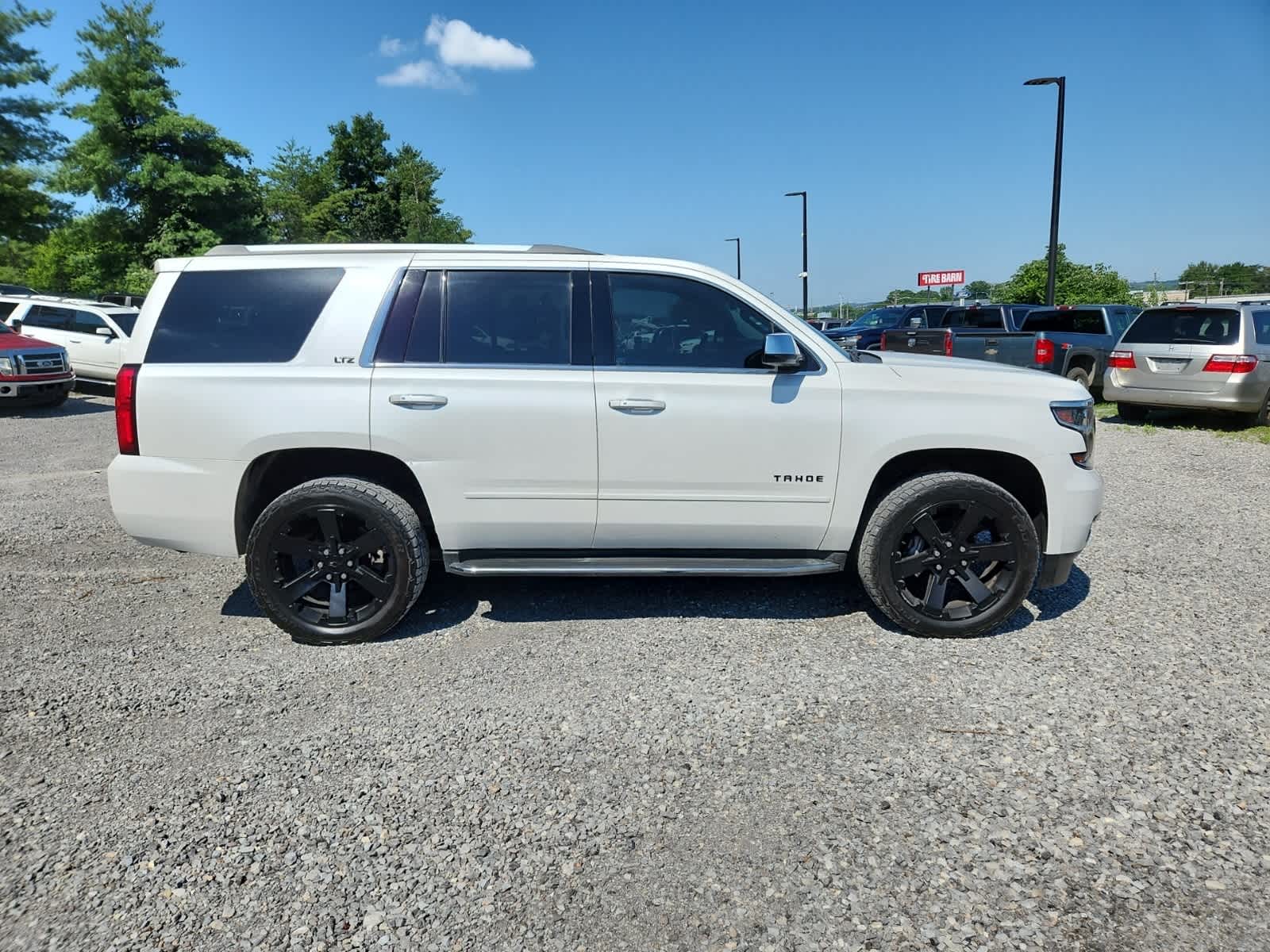 Thumbnail: 2016 Chevrolet Tahoe - 6