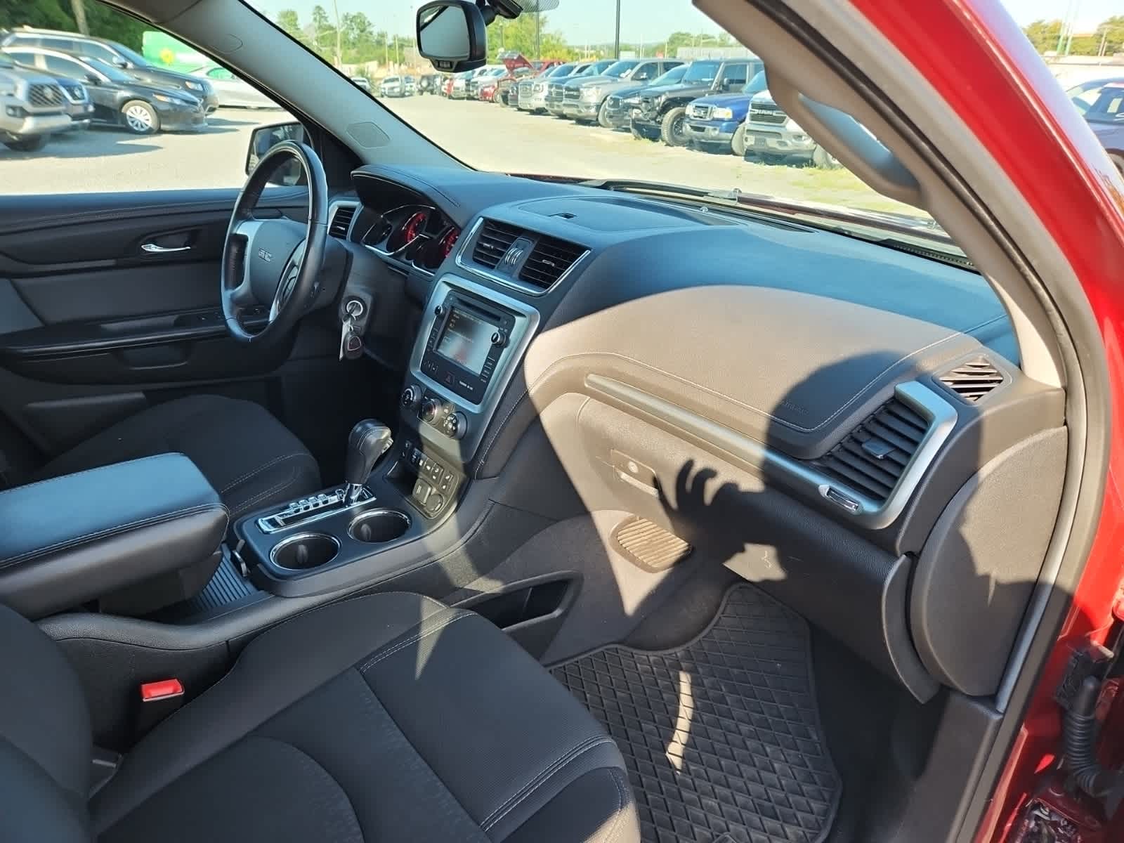 Thumbnail: 2015 GMC Acadia - 17
