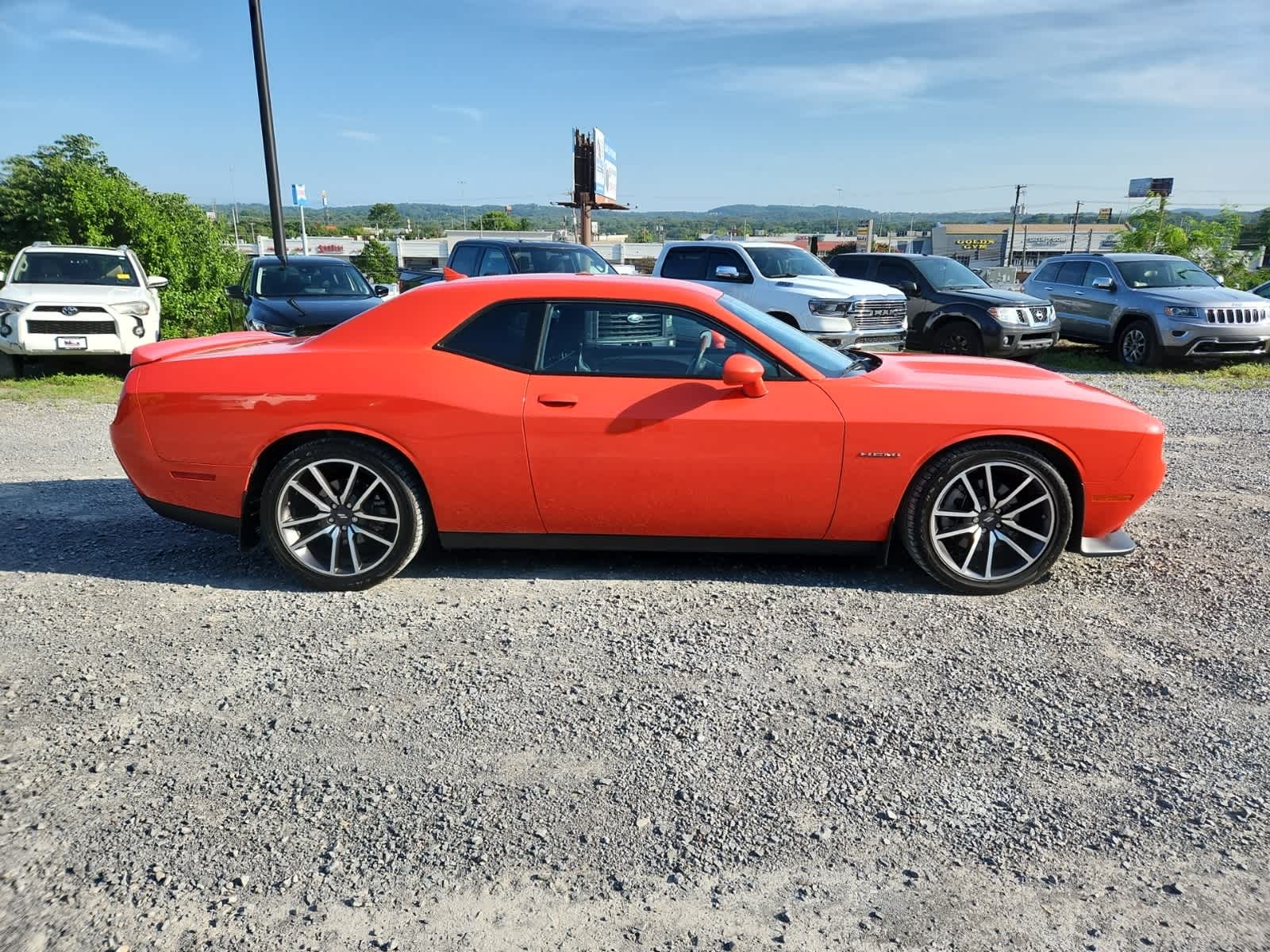Thumbnail: 2022 Dodge Challenger - 6