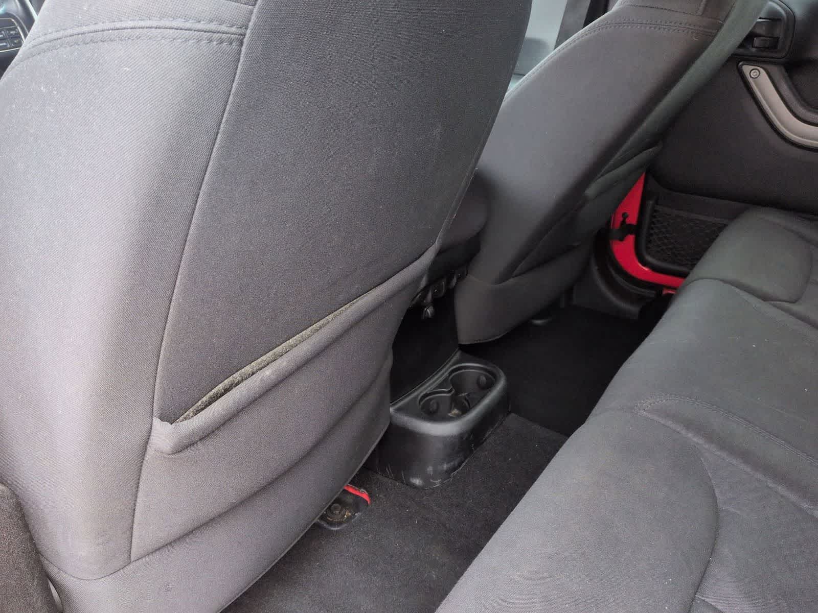 Thumbnail: 2013 Jeep Wrangler - 9