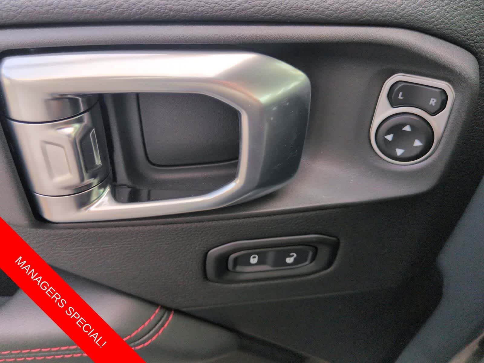 Thumbnail: 2026 Jeep Wrangler - 16