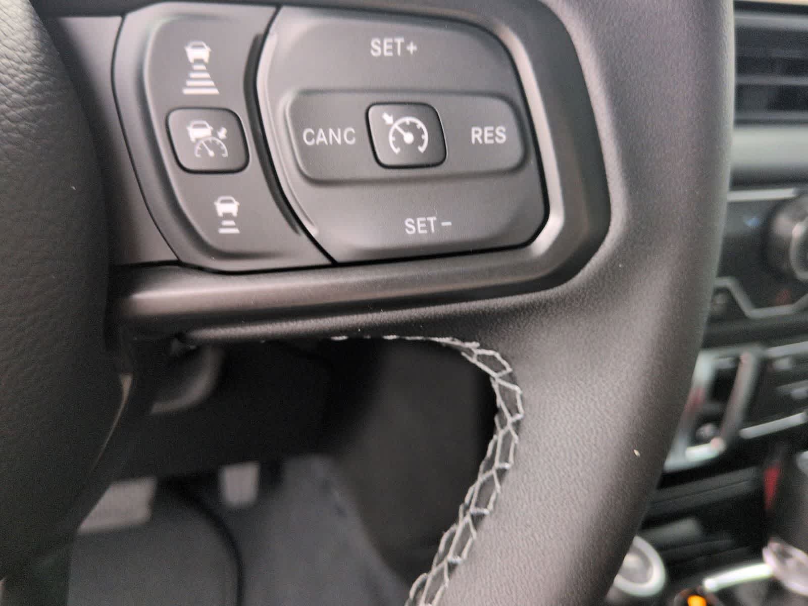 Thumbnail: 2026 Jeep Wrangler - 15