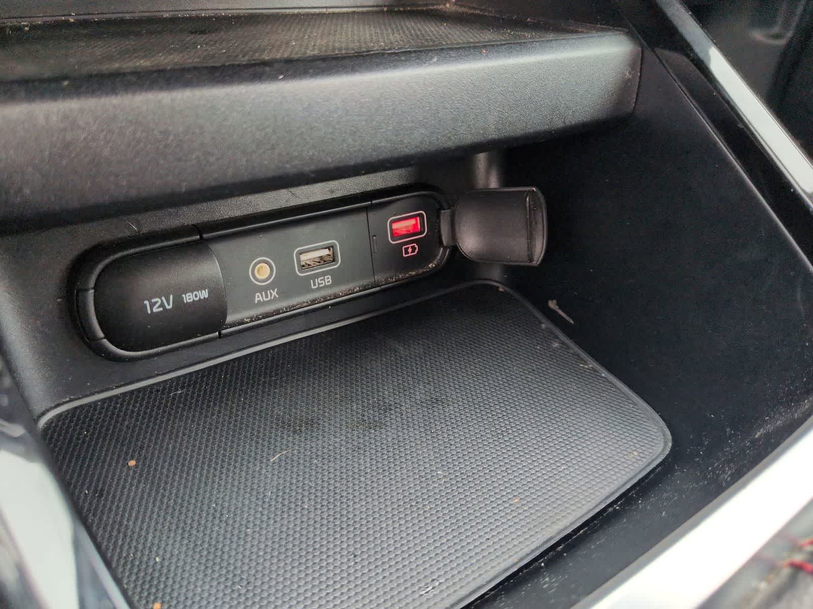 Thumbnail: 2020 Kia Forte - 29