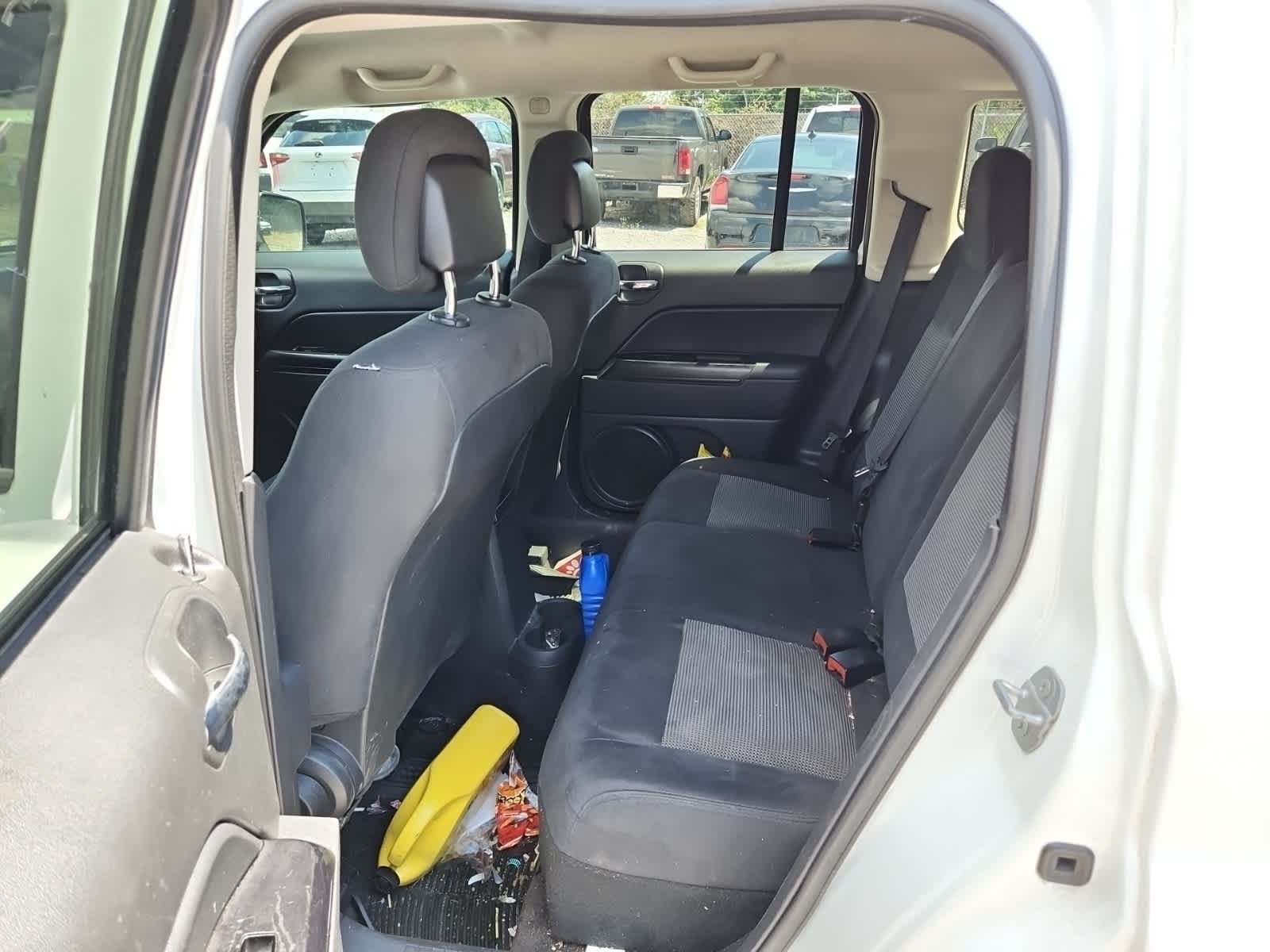 Thumbnail: 2015 Jeep Patriot - 26