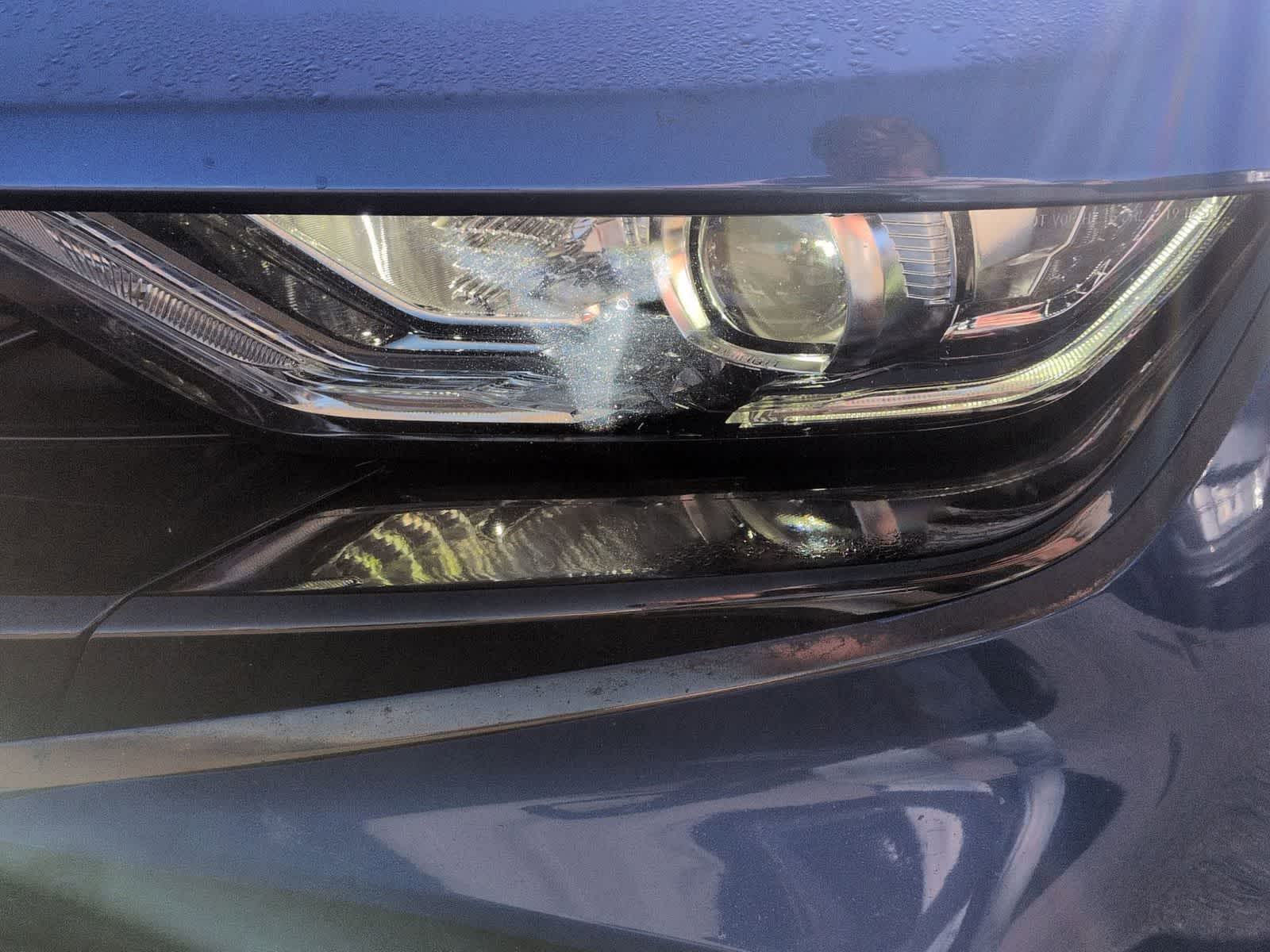 Thumbnail: 2019 Chevrolet Camaro - 11