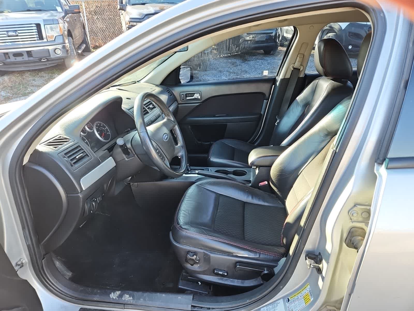 Thumbnail: 2009 Ford Fusion - 15