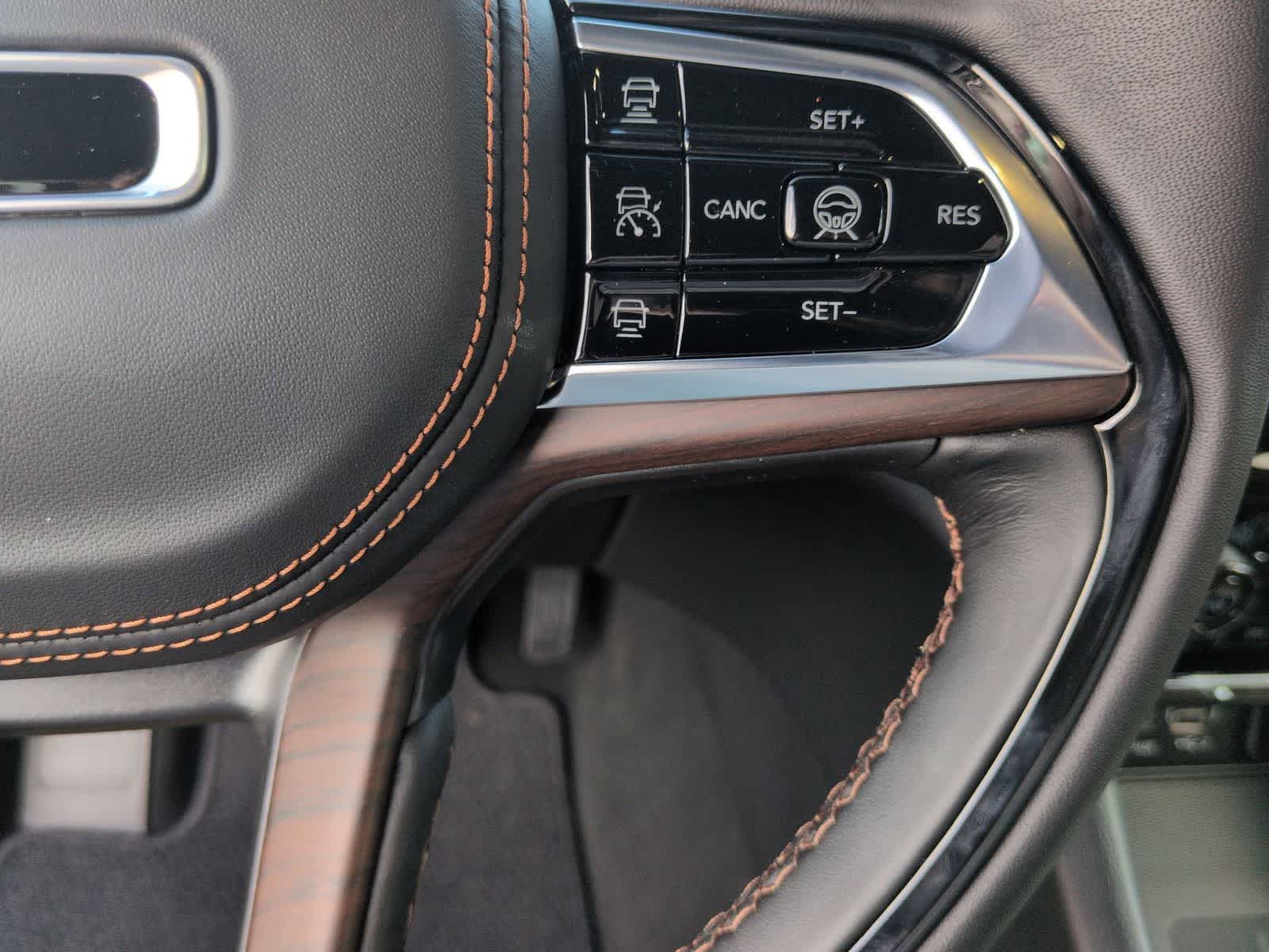 Thumbnail: 2025 Jeep Grand Cherokee - 23