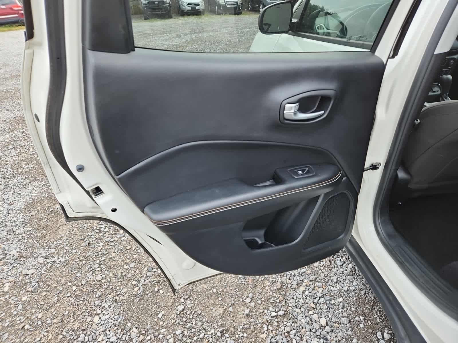 Thumbnail: 2021 Jeep Compass - 27
