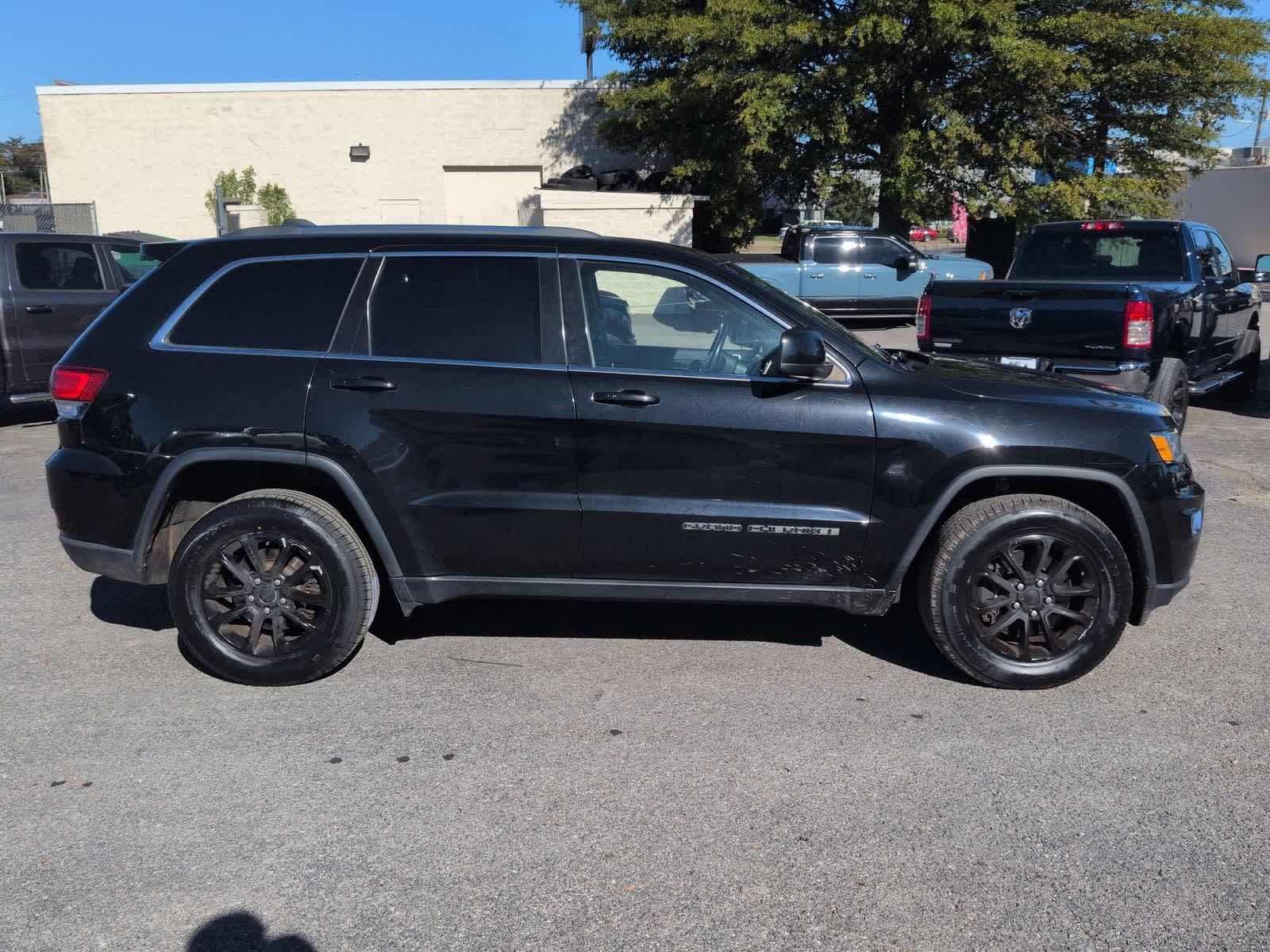 Thumbnail: 2021 Jeep Grand Cherokee - 9