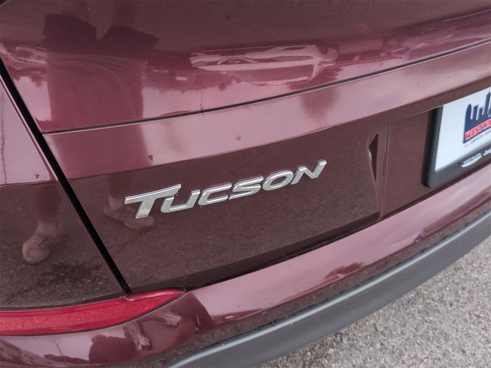 Thumbnail: 2016 Hyundai Tucson - 13