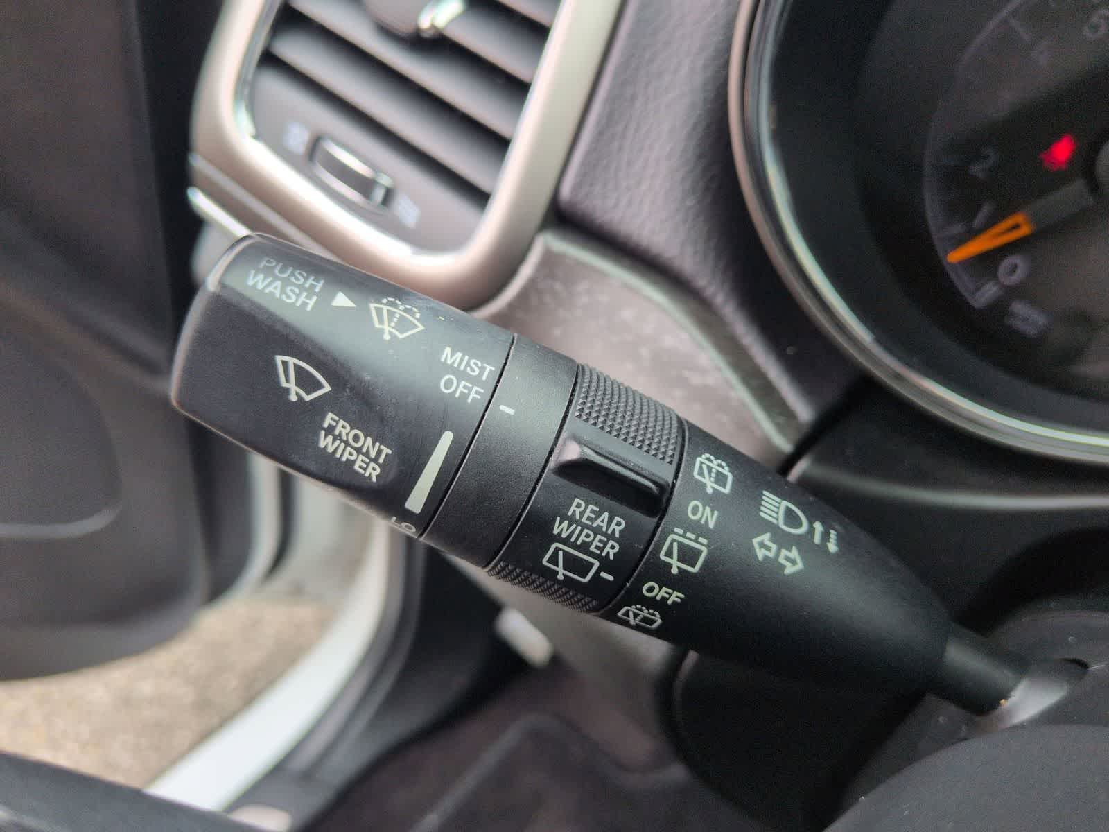 Thumbnail: 2018 Jeep Grand Cherokee - 22