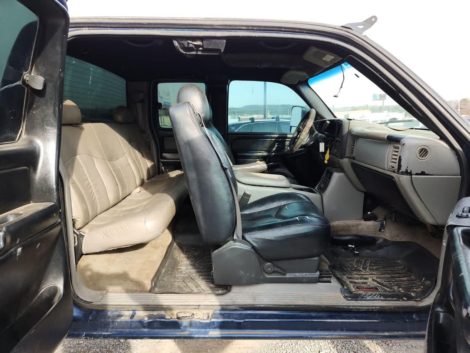 Thumbnail: 2000 Chevrolet Silverado 1500 - 27