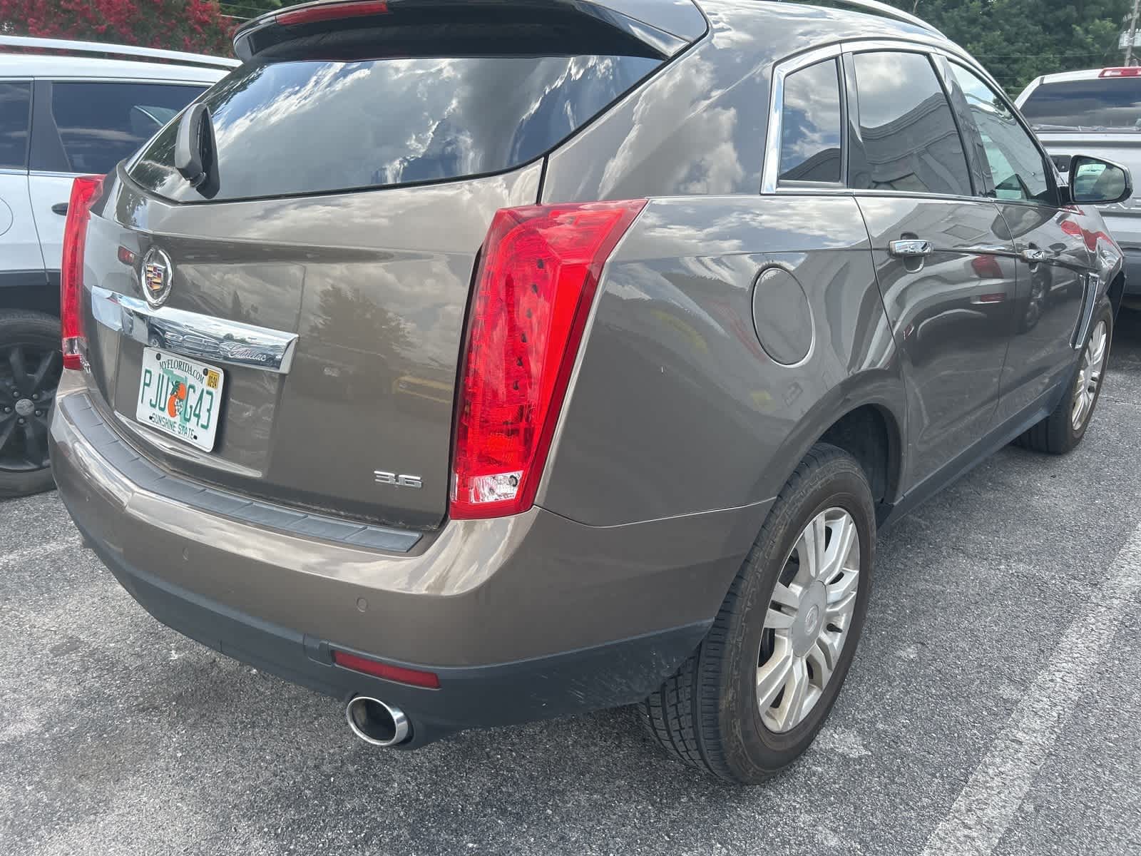 Thumbnail: 2014 Cadillac SRX - 3