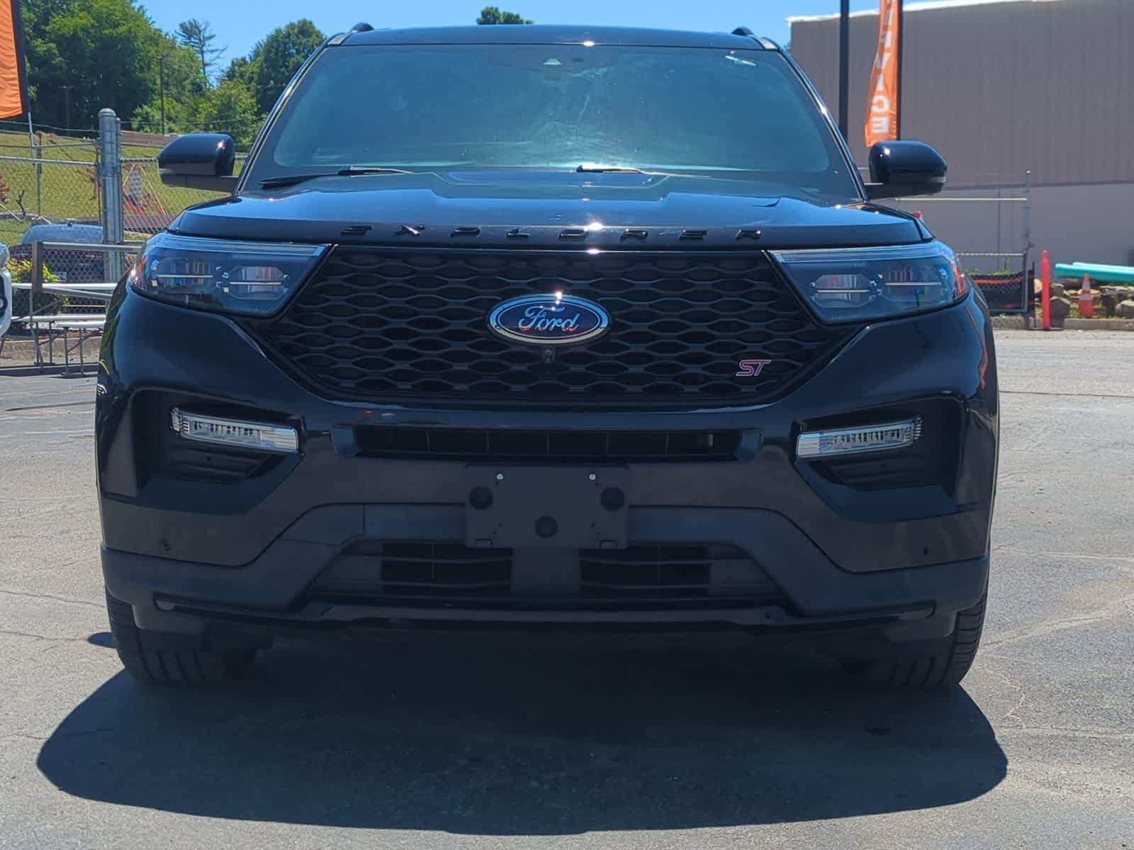 Thumbnail: 2020 Ford Explorer - 3