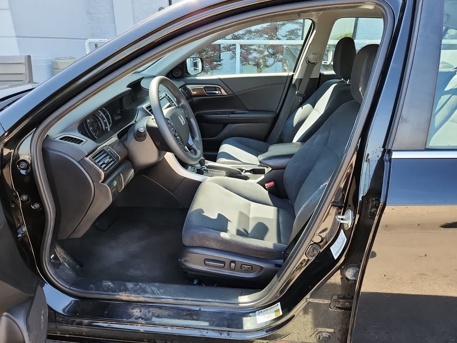 Thumbnail: 2016 Honda Accord - 15