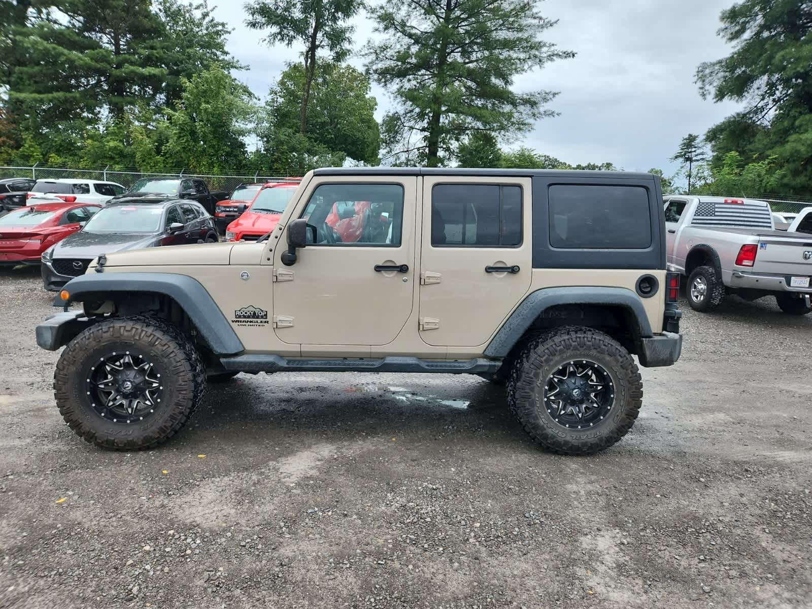 Thumbnail: 2016 Jeep Wrangler - 3