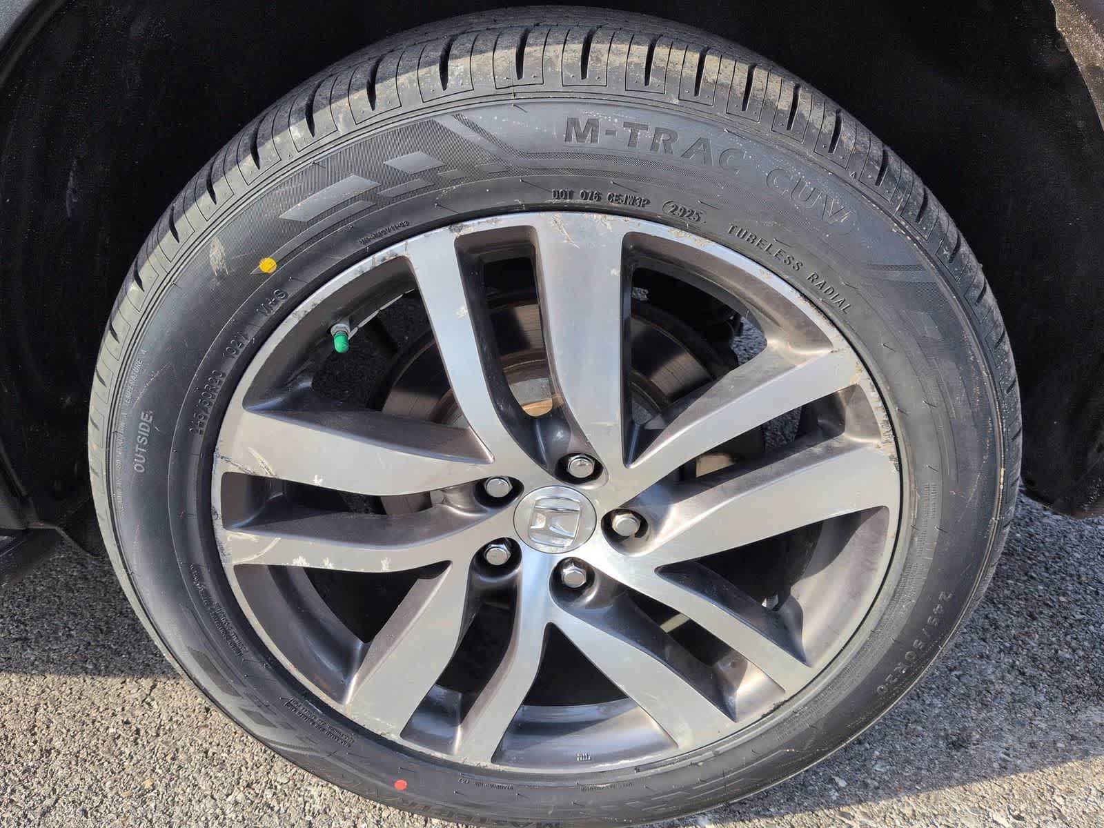 Thumbnail: 2018 Honda Pilot - 14