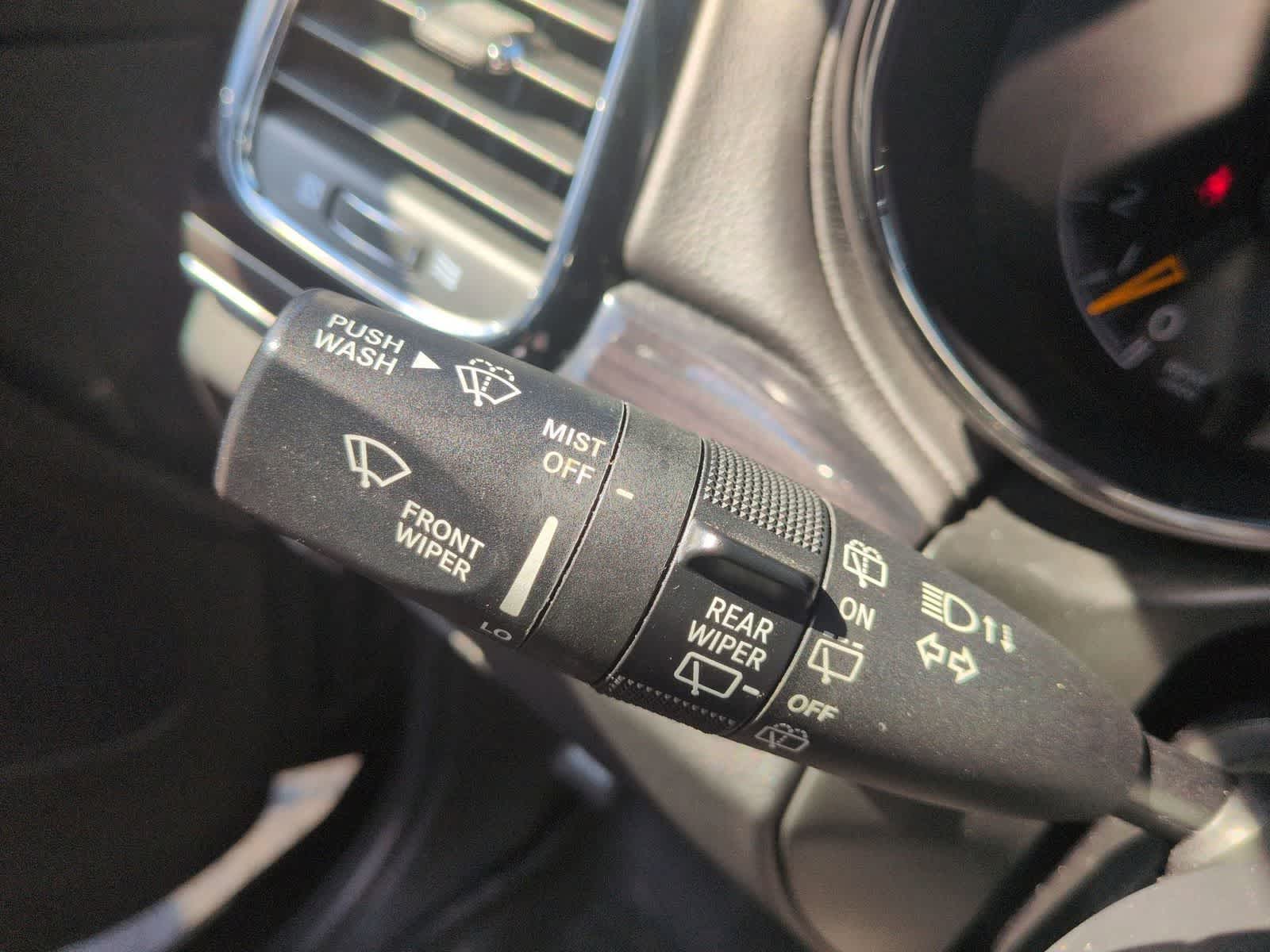 Thumbnail: 2020 Jeep Grand Cherokee - 24